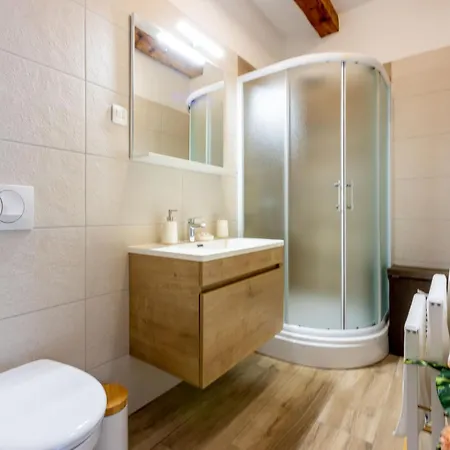 Feriehus Lukata By Interhome