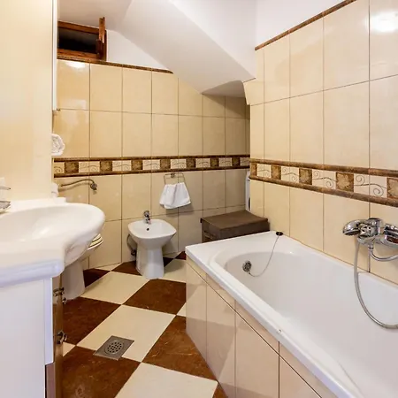 Lukata By Interhome *