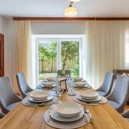 Lukata By Interhome *