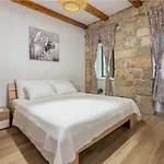 Vakantiehuis Lukata By Interhome