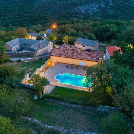 Lukata By Interhome Drivenik