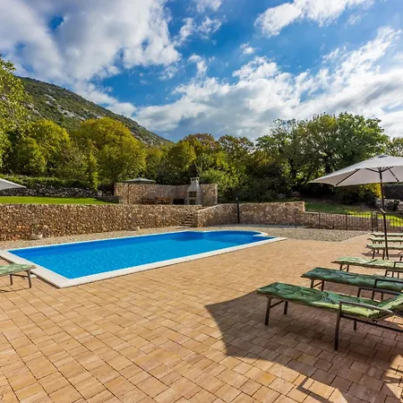 Lukata By Interhome 펜션 *