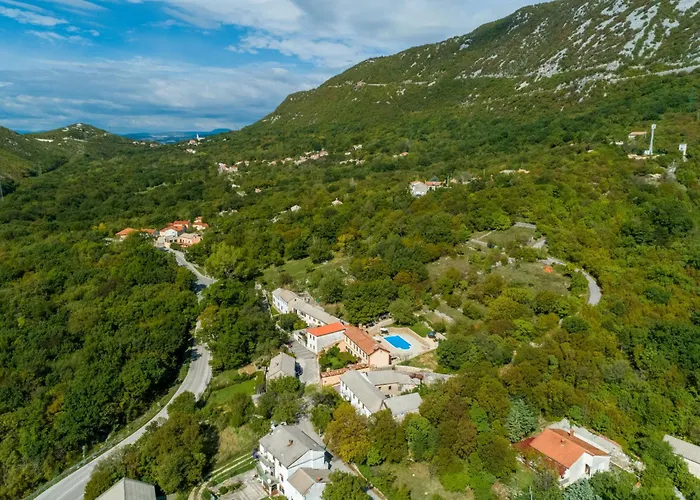 Lukata By Interhome * Drivenik