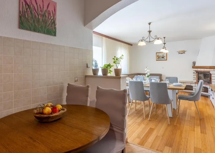 Lukata By Interhome *