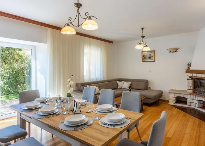 Lukata By Interhome